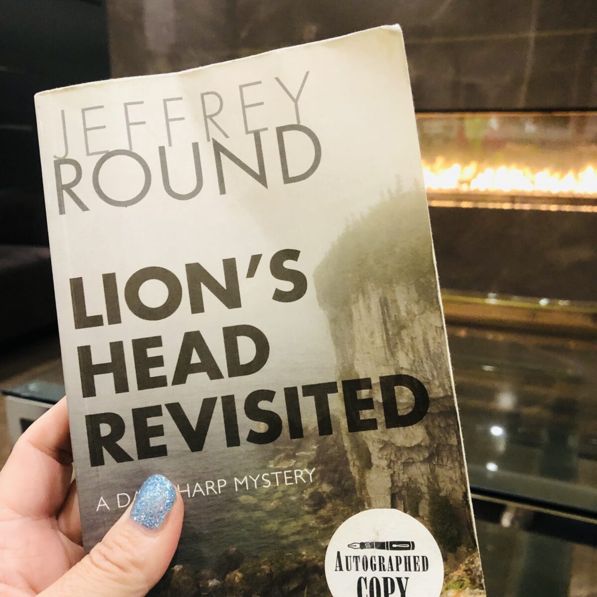 Jeffrey Round, Lion's Head Revisited book cover